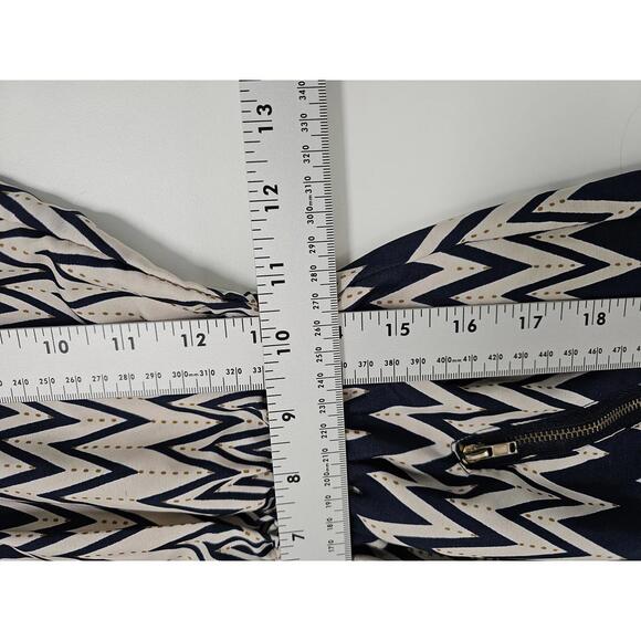 Speed Control Chevron Dress - Picture 14 of 14